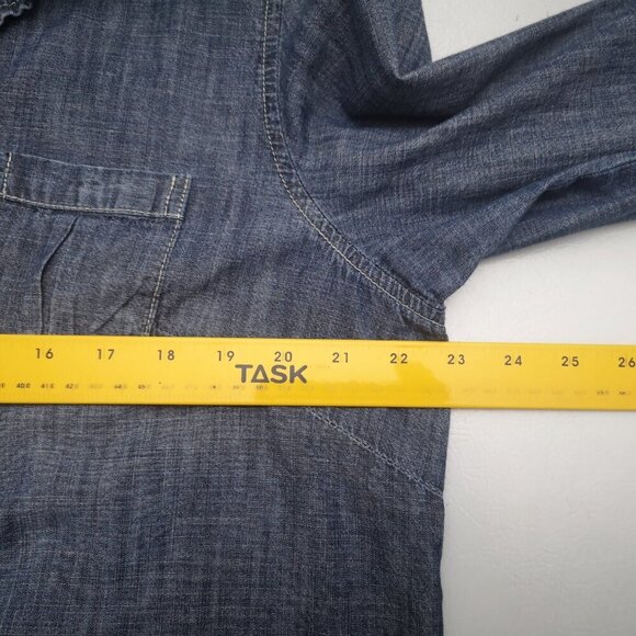 Chico's Ladies Size 3 (Approx. Large) Straight Fit Long Sleeves Jean Shirt - Picture 7 of 9
